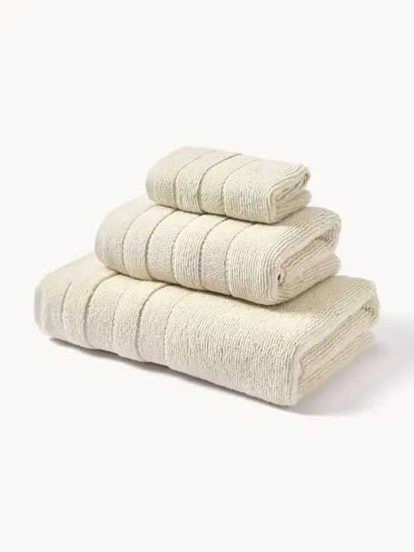 Set 3 asciugamani con bordo rigato Luxe, 100% cotone
Qualità pesante, 600 g/m²

Il materiale utilizzato in questo prodotto è testato per le sostanze nocive e certificato secondo lo STANDARD 100 by OEKO-TEX®, 8135CIT, CITEVE., Bianco latte, Set da 3 (asciugamano ospite, asciugamano e telo bagno)