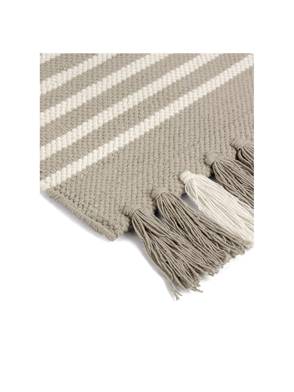 Gestreifter Badvorleger Stripes & Structure mit Fransenabschluss, 100% Baumwolle, Beige, gebrochenes Weiß, B 60 x L 100 cm