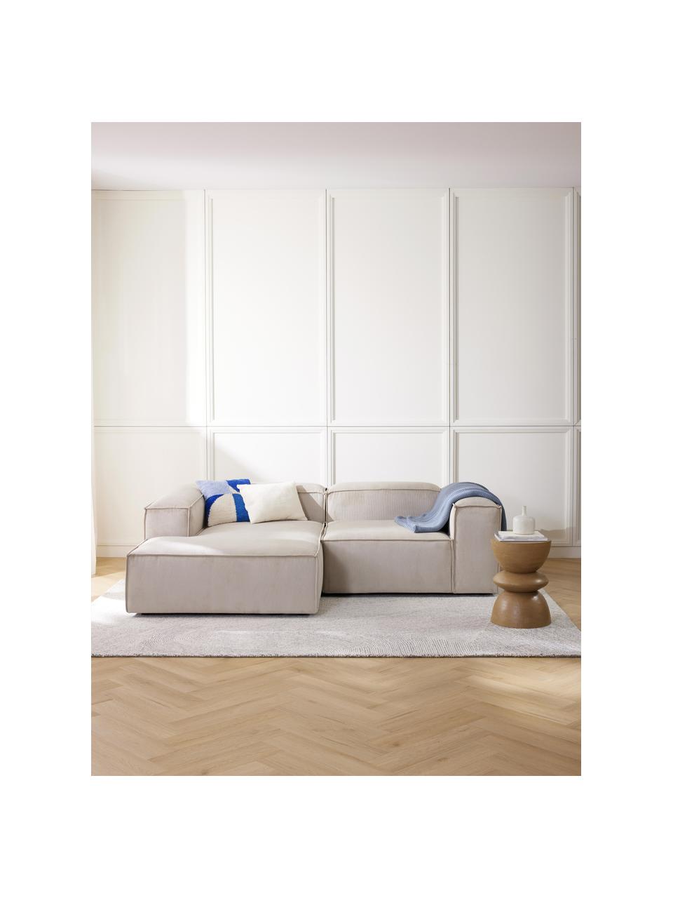 Modulares Ecksofa Lennon aus Cord, Bezug: Cord (92 % Polyester, 8 %, Gestell: Massives Kiefernholz, Spe, Füße: Kunststoffx Dieses Produk, Cord Hellbeige, B 238 x T 180 cm, Eckteil rechts