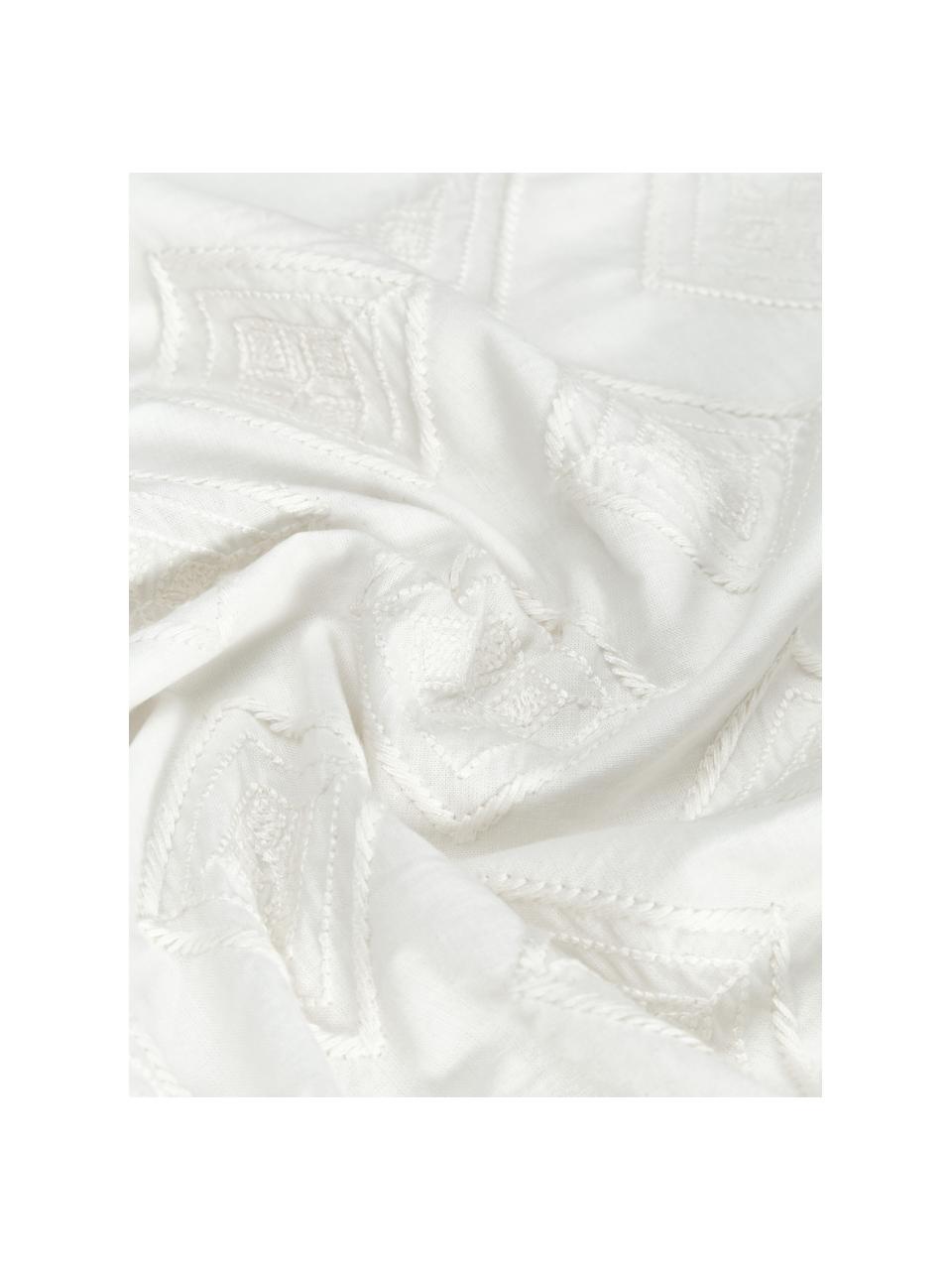 Vyšívaná bavlnená obliečka na vankúš Elaine, 2 ks, 100 % bavlna
Hustota vlákna 140 TC, kvalita štandard

Posteľná bielizeň z bavlny je príjemná na dotyk, dobre absorbuje vlhkosť a je vhodná pre alergikov, Biela, Š 40 x D 80 cm