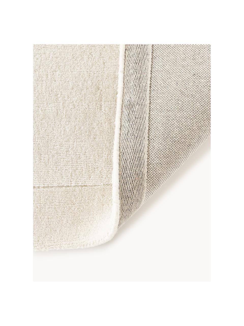 Trblietavý koberec Kari, 100% polyester s certifikátom GRS, Krémovobiela, Š 80 x D 150 cm (veľkosť XS)
