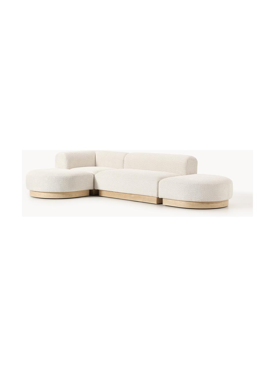 Modulares Ecksofa Natalie aus Teddy-Bouclé, Bezug: Teddy-Bouclé (100 % Polye, Gestell: mitteldichte Holzfaserpla, Sockel: Massives Buchenholz, lack, Teddy-Bouclé Off White, helles Buchenholz, B 337 x T 197 cm, Eckteil links