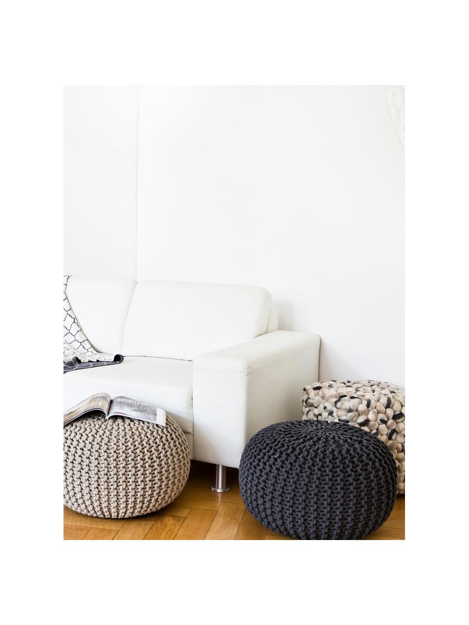 Ručně vyrobený pletený puf Dori, Tmavě šedá, Ø 55 cm, V 35 cm