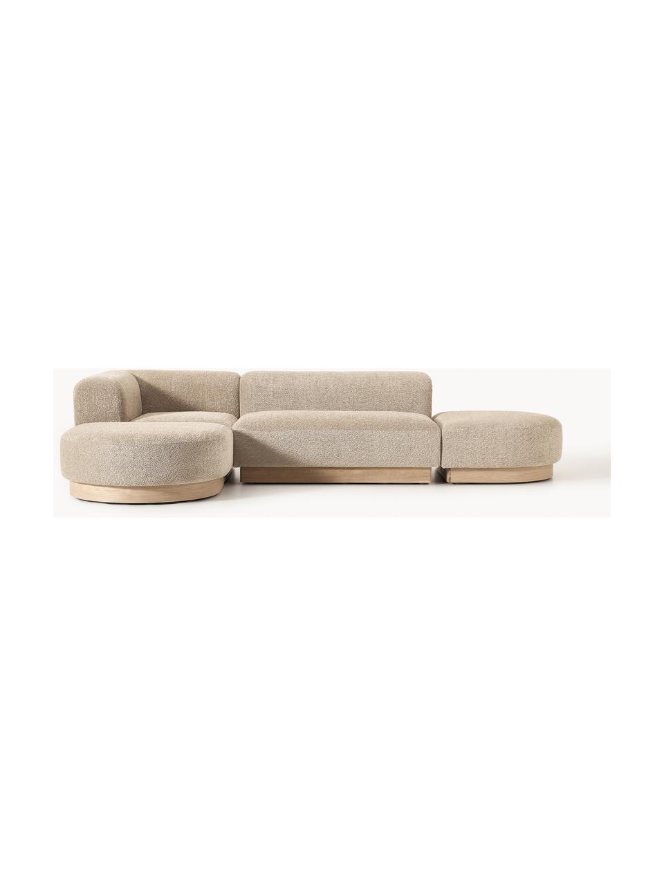 Modulares Ecksofa Natalie aus Teddy-Bouclé, Bezug: Teddy-Bouclé (100 % Polye, Gestell: mitteldichte Holzfaserpla, Sockel: Massives Buchenholz, lack, Teddy-Bouclé Beige, helles Buchenholz, B 337 x T 197 cm, Eckteil links