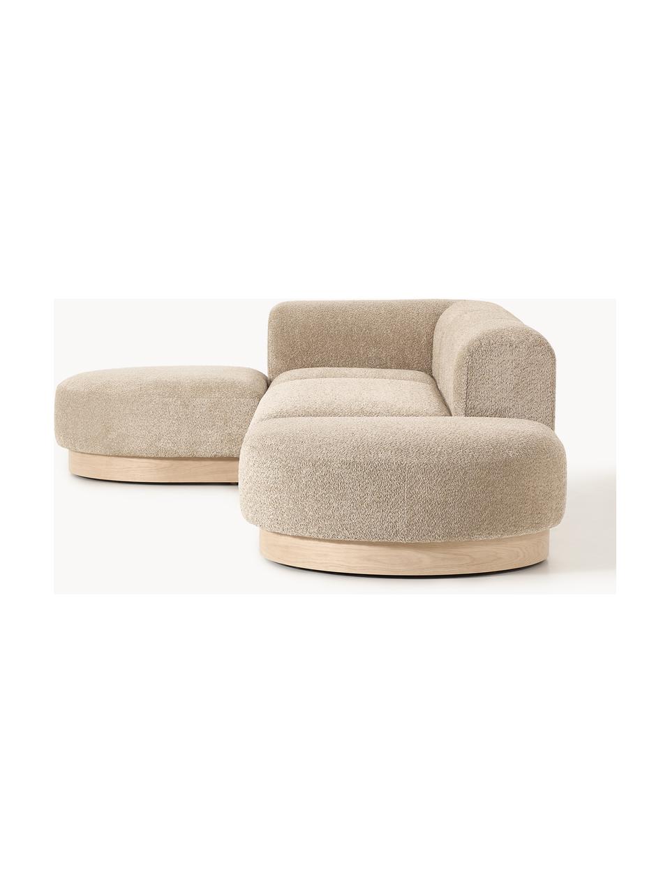 Modulares Ecksofa Natalie aus Teddy-Bouclé, Bezug: Teddy-Bouclé (100 % Polye, Gestell: mitteldichte Holzfaserpla, Sockel: Massives Buchenholz, lack, Teddy-Bouclé Beige, helles Buchenholz, B 337 x T 197 cm, Eckteil links