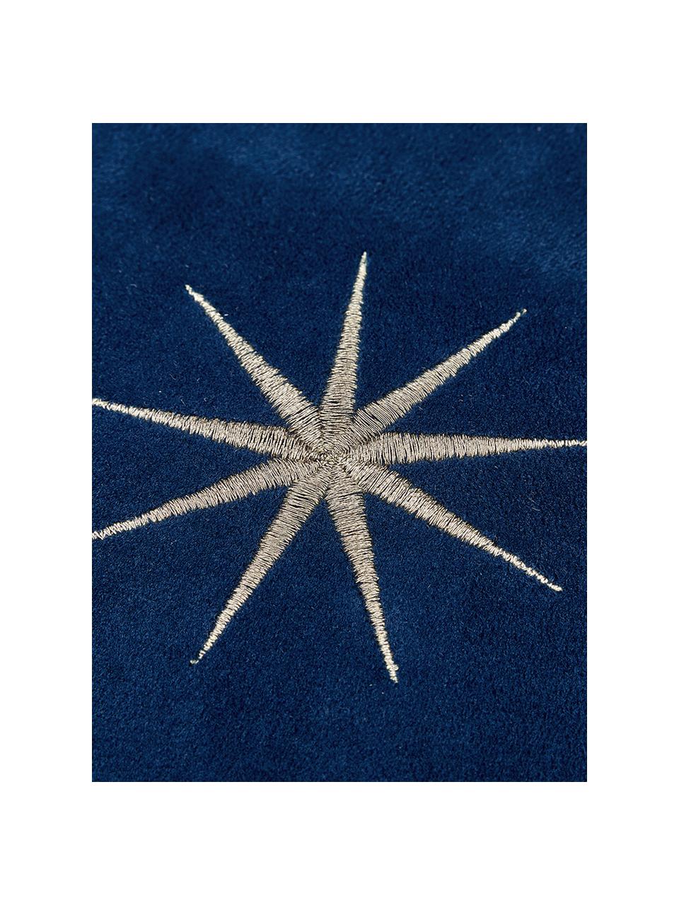 Bestickte Samt-Kissenhülle Stars mit winterlichen Sternenmotiven, Navyblau, 45 x 45 cm