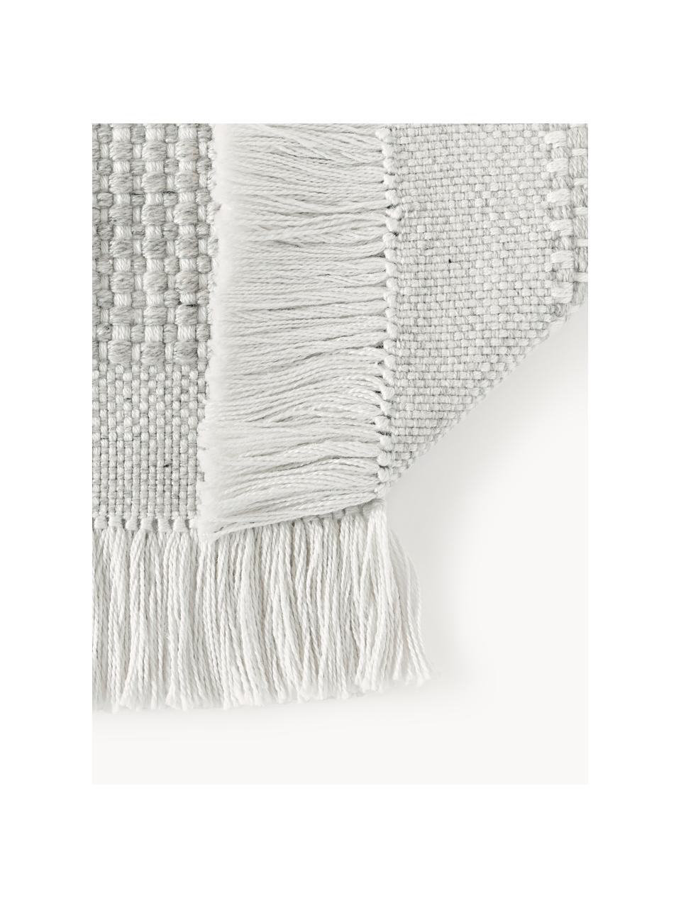 Tapis de couloir tissé à plat avec franges Ryder, 100 % polyester, certifié GRS, Gris clair, blanc, larg. 80 cm x long. 250 cm