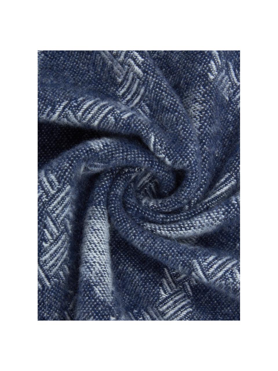 Manta estampada Blue Hour, 40% lana, 30% algodón, 14% poliamida, 9% poliacrílico, 7% otras fibras, Azul, azul oscuro, An 130 x L 170 cm