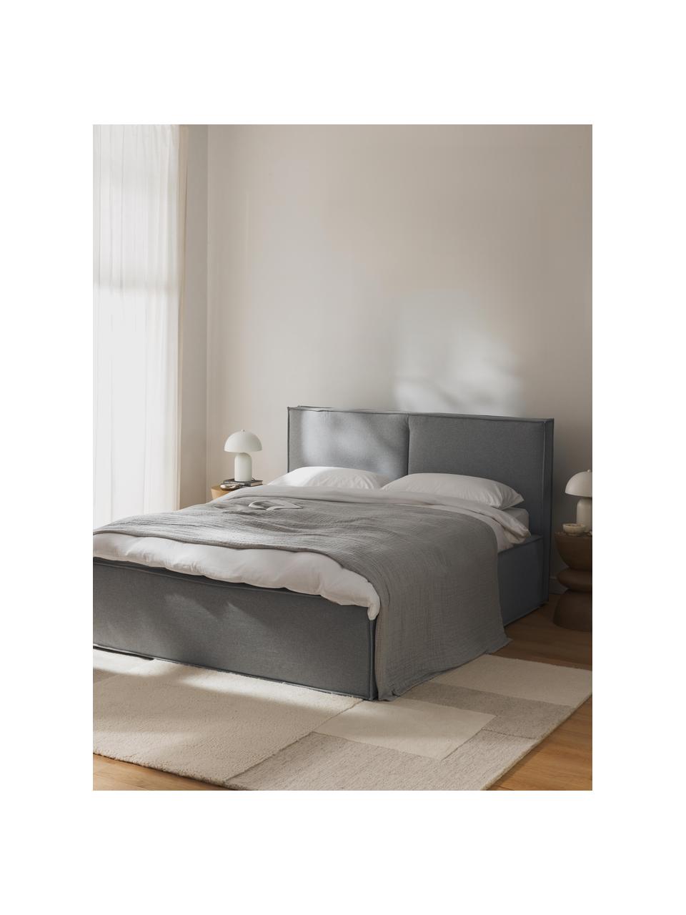 Cama tapizada Dream, Tapizado: poliéster (texturizado) A, Estructura: madera de pino maciza con, Tejido gris oscuro, An 200 x L 200 cm