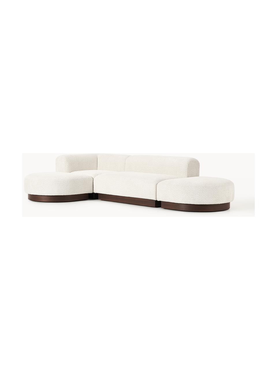 Modulares Ecksofa Natalie aus Teddy-Bouclé, Bezug: Teddy-Bouclé (100 % Polye, Gestell: mitteldichte Holzfaserpla, Sockel: Massives Buchenholz, lack, Teddy-Bouclé Off White, dunkles Buchenholz, B 337 x T 197 cm, Eckteil links