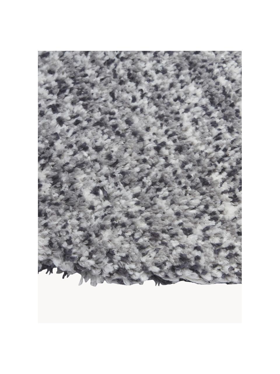 Flauschiger runder Hochflor-Teppich Marsha, Rückseite: 55 % Polyester, 45 % Baum, Grau, Ø 120 cm (Größe S)