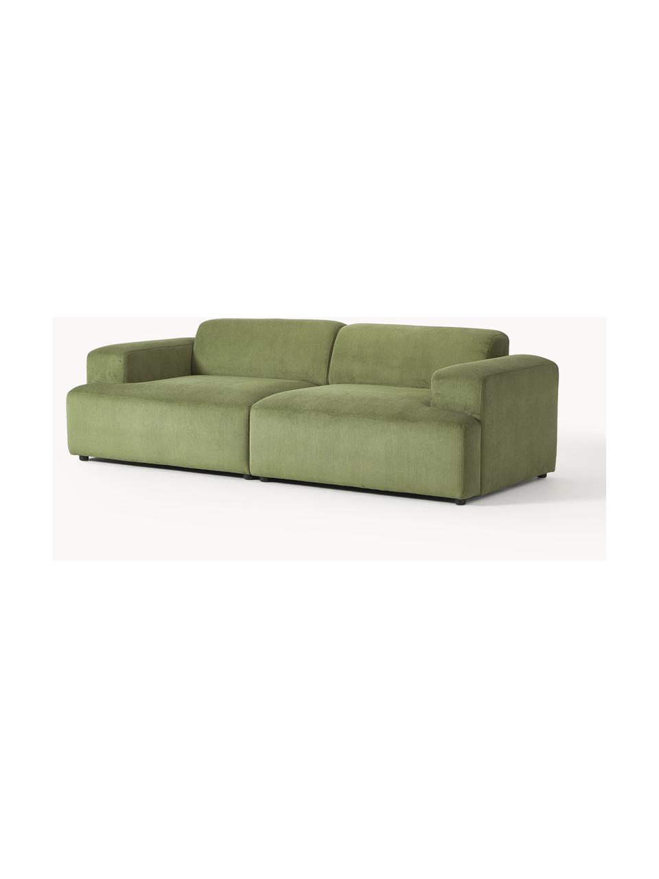 Cord-Sofa Melva (3-Sitzer), Bezug: Cord (92% Polyester, 8% P, Gestell: Massives Kiefernholz, Spa, Füße: Kunststoff Dieses Produkt, Cord Olivgrün, B 238 x T 101 cm