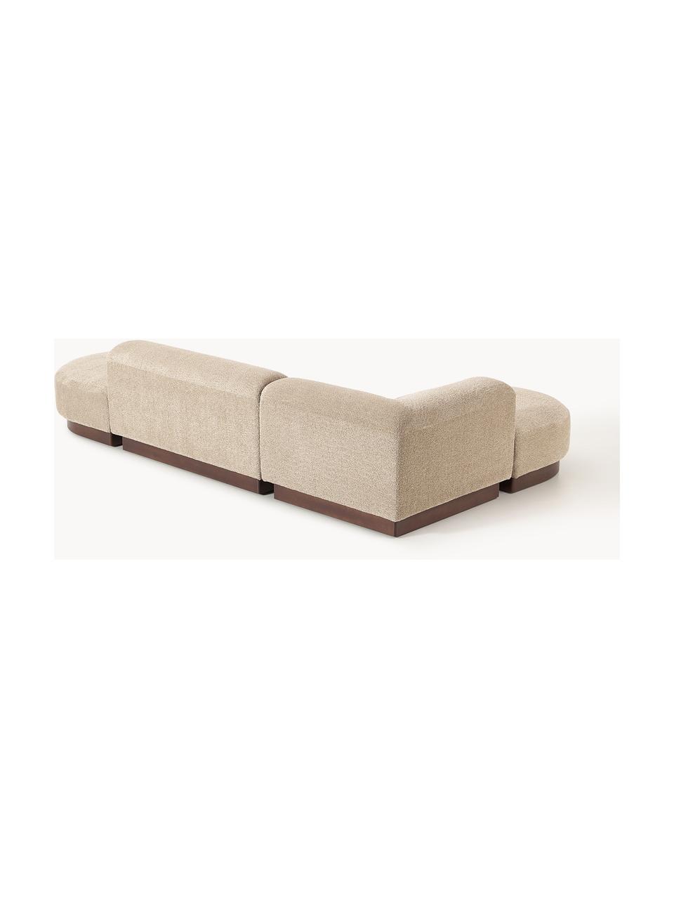 Modulares Ecksofa Natalie aus Teddy-Bouclé, Bezug: Teddy-Bouclé (100 % Polye, Gestell: mitteldichte Holzfaserpla, Sockel: Massives Buchenholz, lack, Teddy-Bouclé Beige, dunkles Buchenholz, B 337 x T 197 cm, Eckteil links