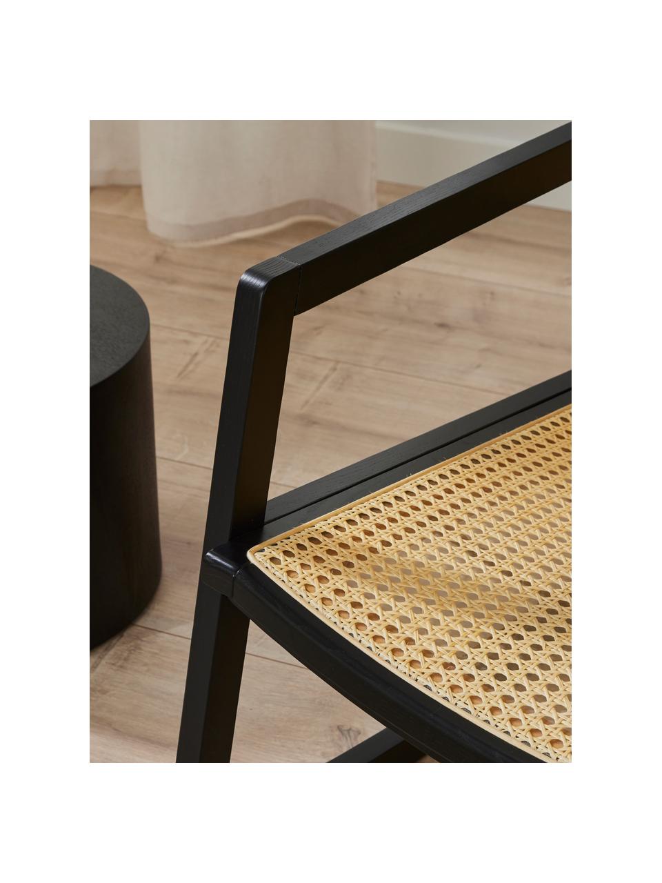 Fotel bujany z drewna jesionowego z rattanowym splotem Craig, Stelaż: lite drewno jesionowe, Drewno jesionowe lakierowane na czarno, S 58 x W 78 cm