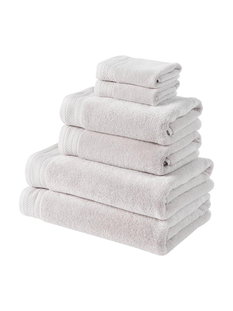 Lot de serviettes de bain en coton bio Premium, 6 élém., 100 % coton bio, certifié GOTS
Qualité supérieure 600 g/m²

Le matériau est certifié STANDARD 100 OEKO-TEX®, IS025 189577, OETI, Gris clair, Lot de différentes tailles