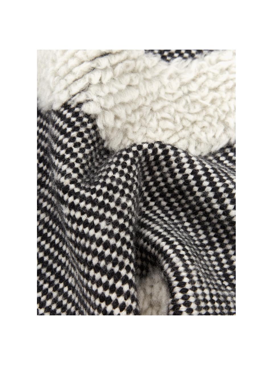 Handgewebte Kissenhülle Wool, Vorderseite: 89 % Wolle, 11 % Baumwoll, Rückseite: 100 % Baumwolle, Schwarz, Cremeweiß, B 45 x L 45 cm