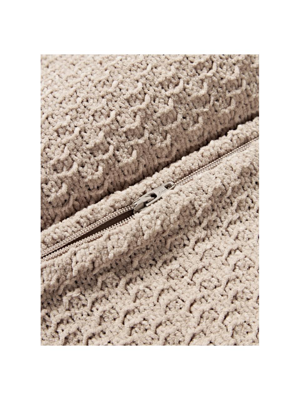 Gestrickte Kissenhülle Everly aus Chenille, 100 % Polyester (recycelt), GRS-zertifiziert

Das in diesem Produkt verwendete Material ist schadstoffgeprüft und zertifiziert nach STANDARD 100 by OEKO-TEX®, 11.HIN.00050., Nougat, B 50 x L 50 cm