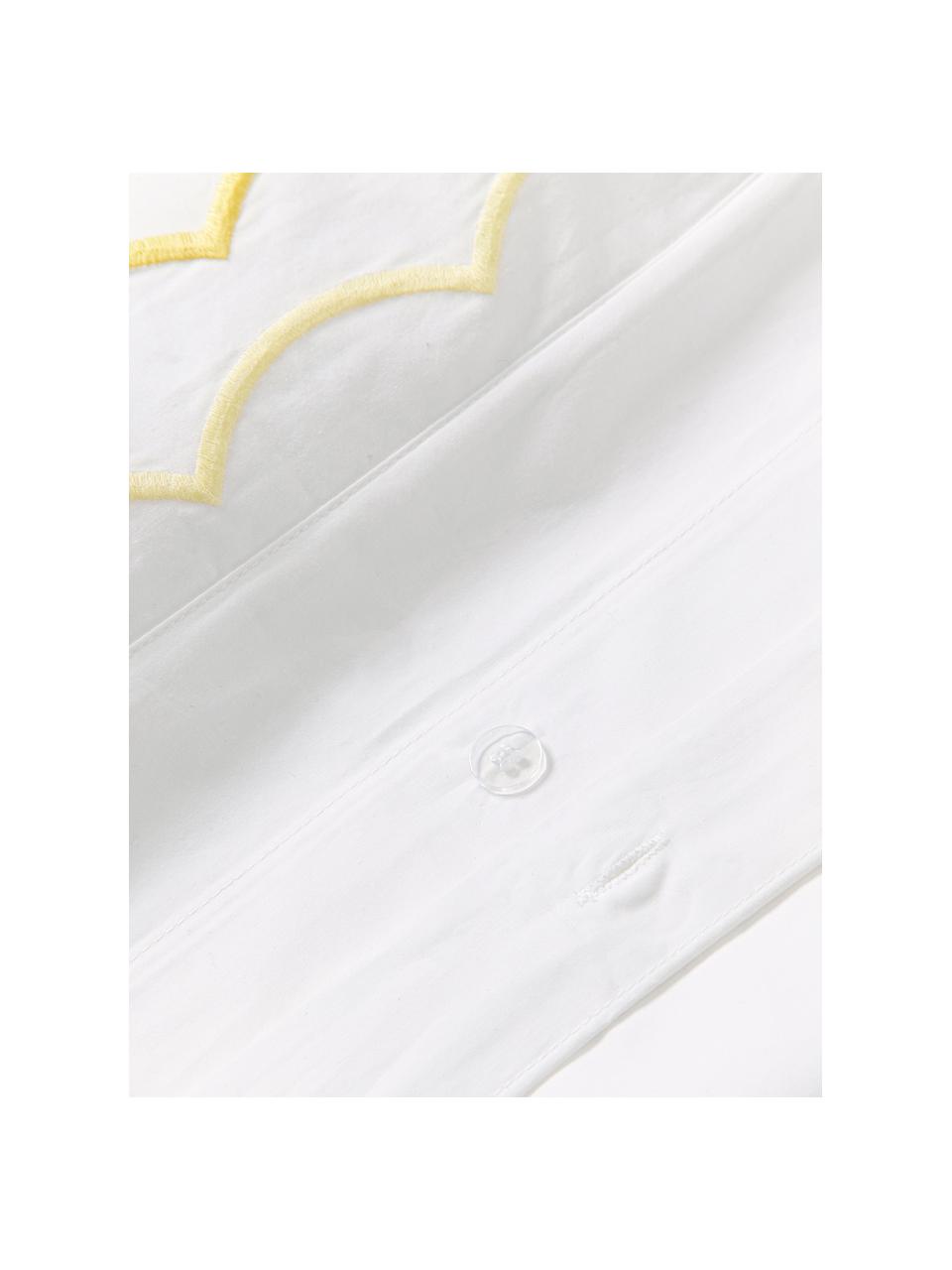 Copripiumino in cotone con volant e orlo ricamato Atina, 100% cotone
Densità del filo 200 TC, qualità comfort

La biancheria da letto in cotone è piacevolmente morbida sulla pelle, assorbe bene l'umidità ed è adatta per chi soffre di allergie, Giallo, bianco, Larg. 200 x Lung. 200 cm