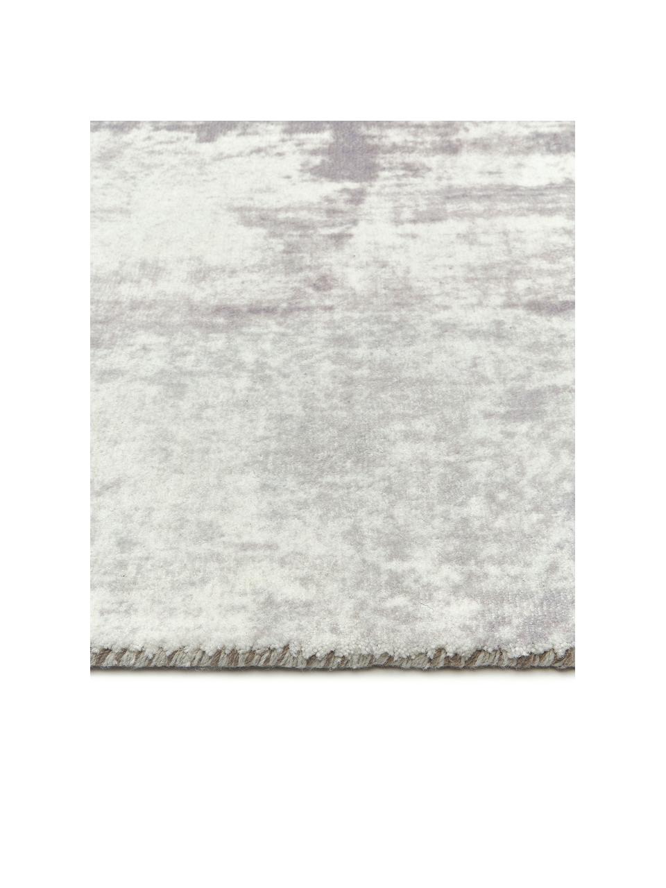 Tapis design à poils ras gris Aviva, 100 % polyester, certifié GRS, Gris, larg. 80 x long. 150 cm (taille XS)