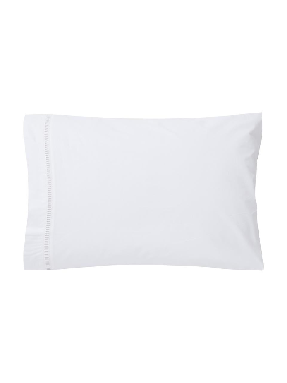 Funda de almohada con bordado de vainica Ajour, 50 x 70 cm, 100% algodón
El algodón da una sensación agradable y suave en la piel, absorbe bien la humedad y es adecuado para personas alérgicas, Blanco, An 50 x L 70 cm