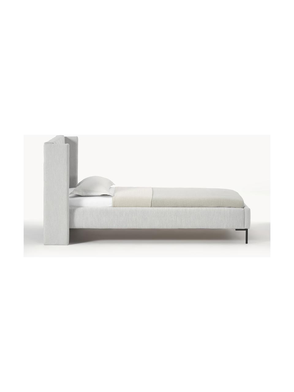 Cama Dusk, Tapizado: tejido finamente estructu, Estructura: madera de pino maciza con, Patas: metal con pintura en polv, Tejido gris claro, An 90 x L 200 cm