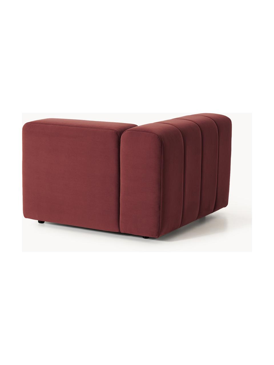 Modulo angolare in velluto Lena, Rivestimento: velluto (100% poliestere), Struttura: legno di faggio, truciola, Piedini: plastica, Velluto rosso vino, Larg. 106 x Prof. 106 cm, chaise longue a sinistra