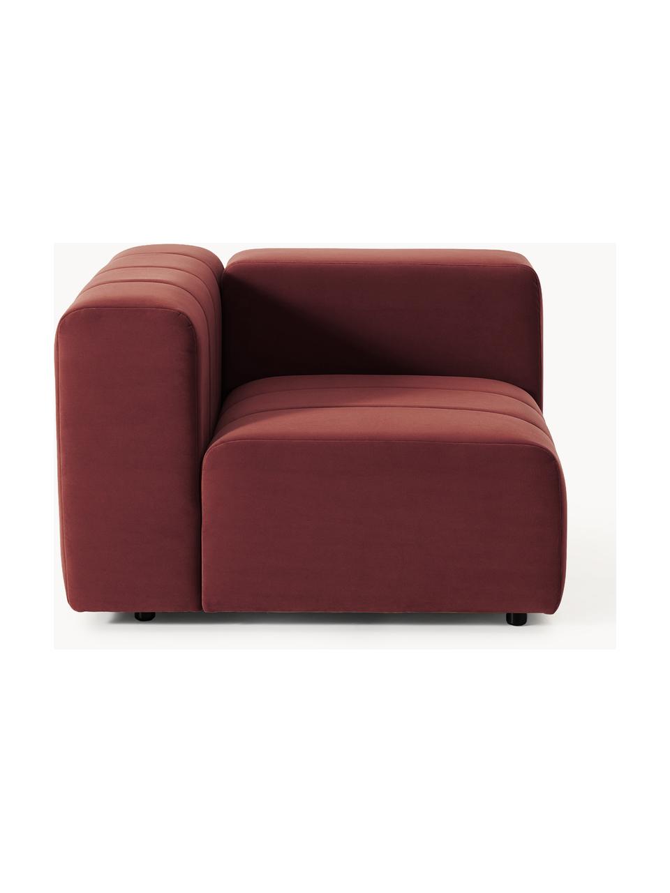 Modulo angolare in velluto Lena, Rivestimento: velluto (100% poliestere), Struttura: legno di faggio, truciola, Piedini: plastica, Velluto rosso vino, Larg. 106 x Prof. 106 cm, chaise longue a sinistra