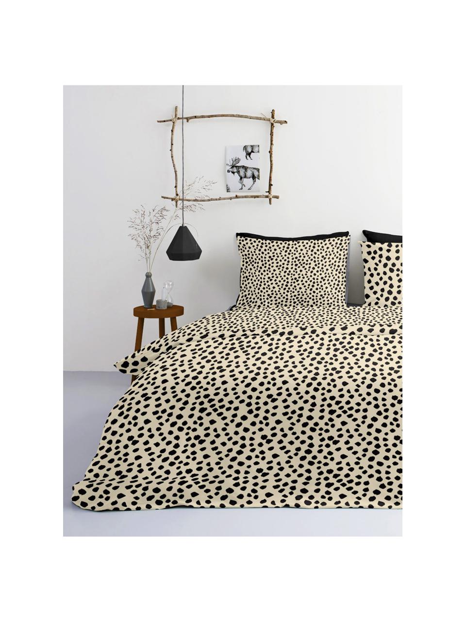 Bavlnená posteľná bielizeň s leopardím vzorom Go Wild, 100 % bavlna
Bavlna je príjemná na dotyk, dobre absorbuje vlhkosť a je vhodná pre alergikov, Béžová, čierna, 200 x 220 cm + 2 vankúše 80 x 80 cm