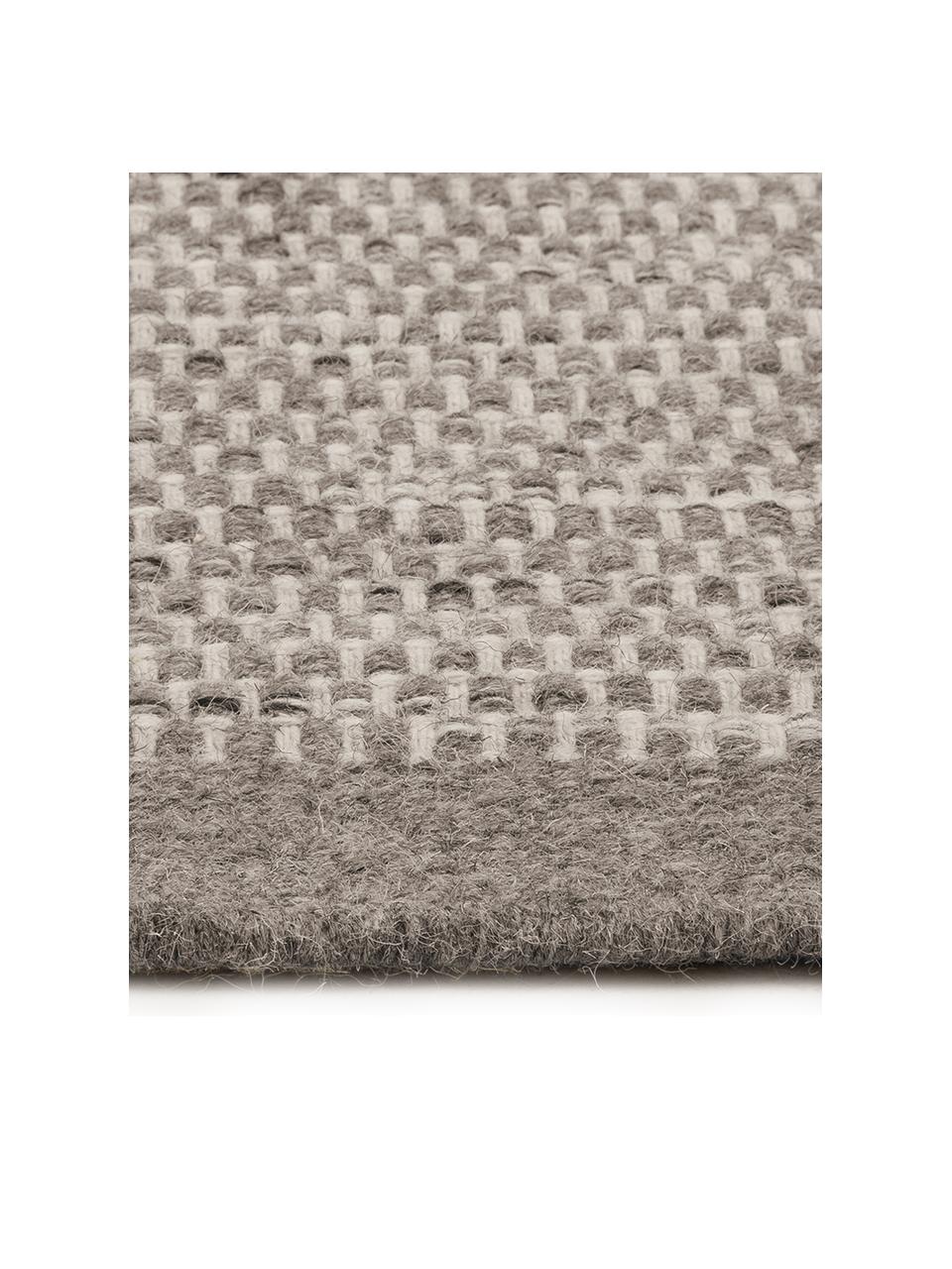 Handgeweven wollen vloerkleed Asko in grijstinten, Bovenzijde: 90% wol, 10% katoen, Onderzijde: katoen, Lichtgrijs/grijs, B 200 x L 300 cm (maat L)