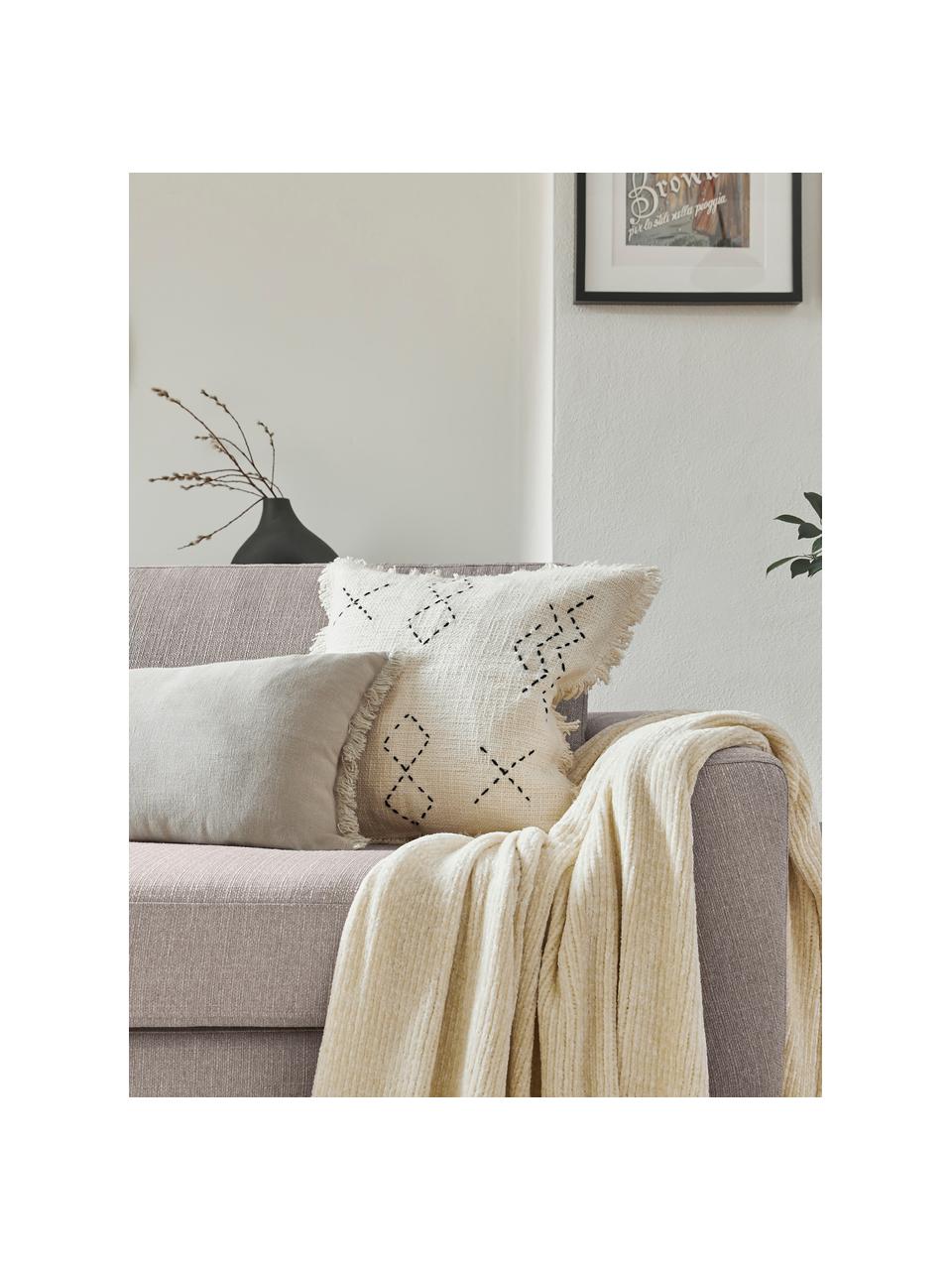 Sofa z metalowymi nogami Cucita (2-osobowa), Tapicerka: tkanina (poliester) Dzięk, Stelaż: lite drewno sosnowe z cer, Nogi: metal lakierowany, Beżowa tkanina, S 187 x G 94 cm
