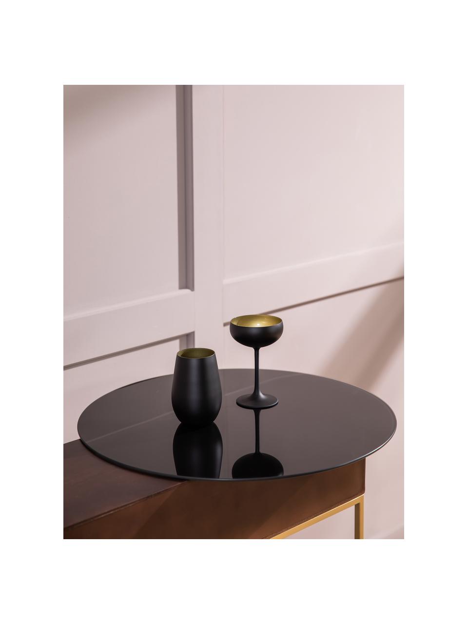 Kristallen champagneglazen Elements, 6 stuks, Gecoat kristalglas

Breng de glamour van kristalglas naar je eettafel! Het glas is uitzonderlijk transparant en zwaar, waardoor het waardevol aanvoelt en er tegelijkertijd goed uitziet. Bovendien maken de filigraansnedes van elk stuk een bijzonder it-stuk dat zowel praktisch als mooi is., Zwart, goudkleurig, Ø 10 x H 15 cm, 230 ml