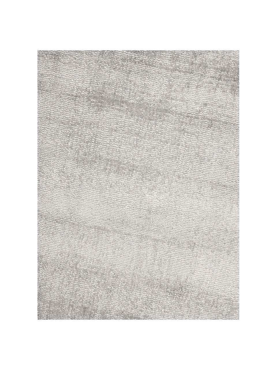 Handgeweven viscose vloerkleed Jane, Onderzijde: 100% katoen Het in dit pr, Greige, B 120 x L 180 cm (maat S)