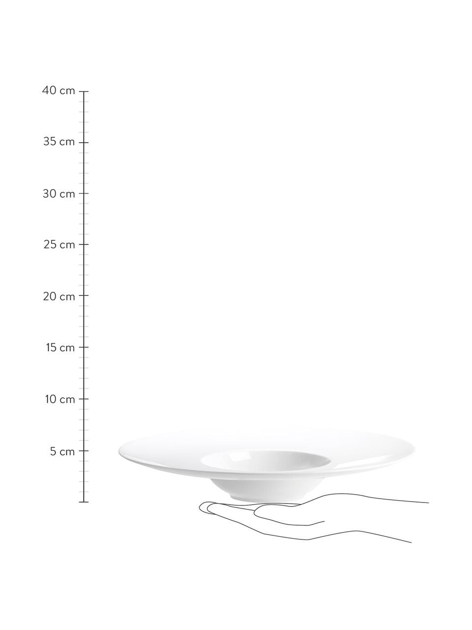 Grandes assiettes à pâtes en porcelaine Fine Bone China à table, 6 pièces, Porcelaine Fine Bone China
Fine Bone China est une porcelaine tendre, qui se distingue particulièrement par sa brillance et sa translucidité, Blanc, Ø 29 cm, haut. 5 cm
