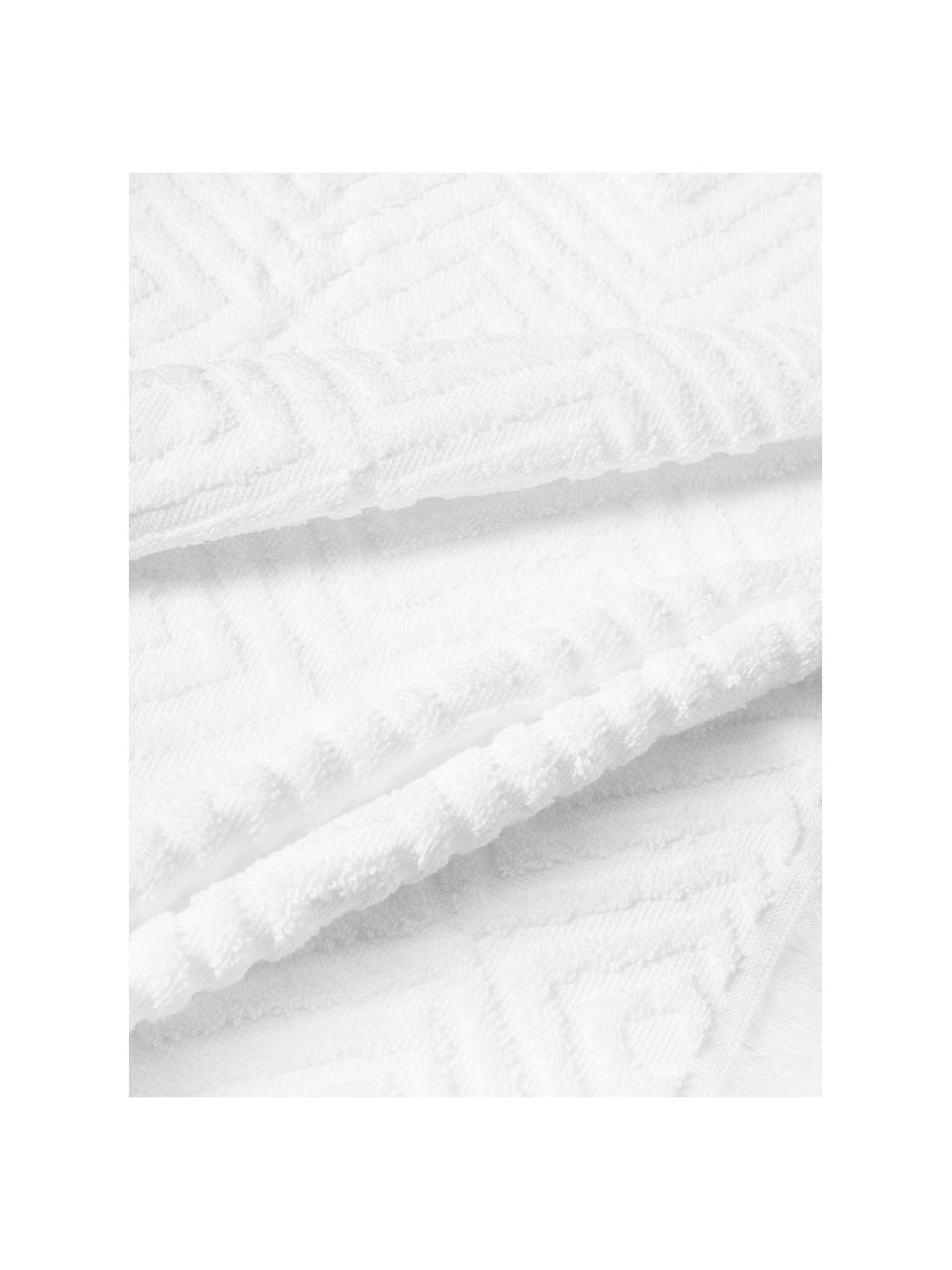 Súprava uterákov s reliéfnym vzorom Jacqui, 100 % bavlna
Stredne ťažká gramáž, 490 g/m²
Materiál použitý v tomto výrobku bol testovaný na škodlivé látky a certifikovaný podľa STANDARD 100 by OEKO-TEX®, 8135CIT, CITEVE., Biela, 4-dielna súprava (uterák na ruky, osuška)
