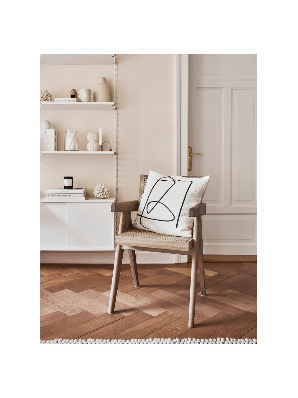 Chaise à accoudoirs en cannage Sissi, Structure : bois de chêne Assise : beige