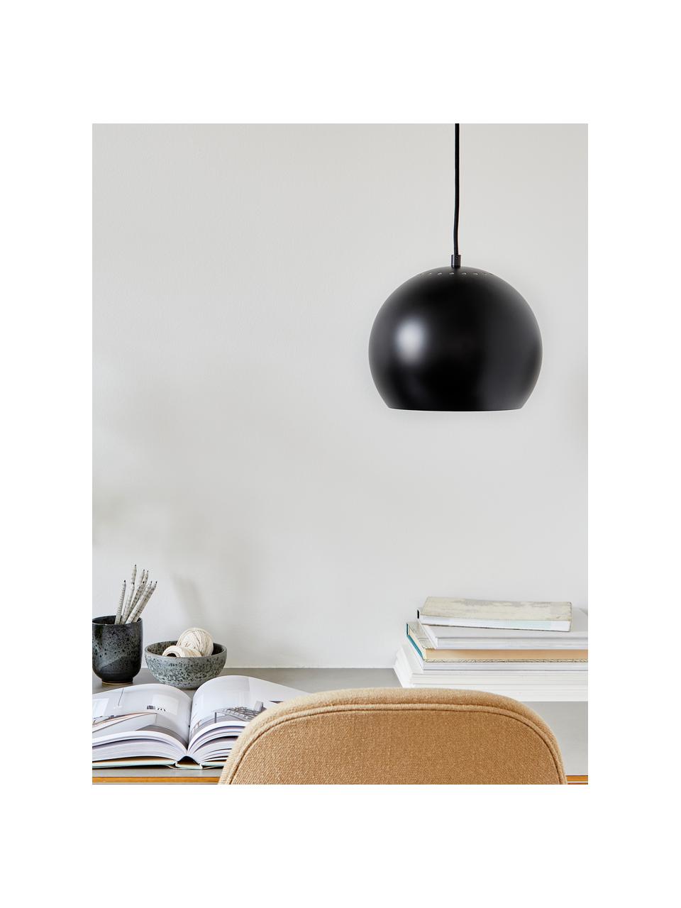 Kleine bolvormige hanglamp  Ball in mat zwart, Lampenkap: gecoat metaal, Baldakijn: gecoat metaal, Zwart, wit, Ø 25 x H 20 cm