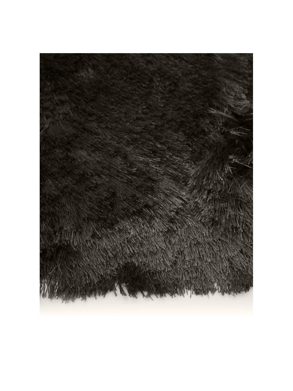 Lesklý okrúhly koberec s vysokým vlasom Jimmy, Tmavosivá, Ø 120 cm (veľkosť S)
