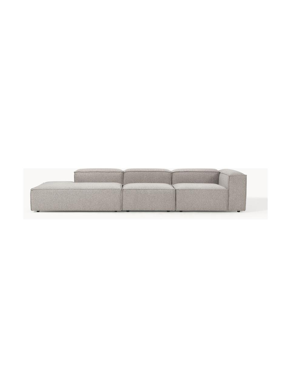 Chaise lounge componibile XL in bouclé Lennon, Rivestimento: bouclé (100% poliestere) , Struttura: legno di pino massiccio, , Piedini: plastica Questo prodotto , Bouclé taupe, Larg. 357 x Prof. 119 cm, schienale a destra