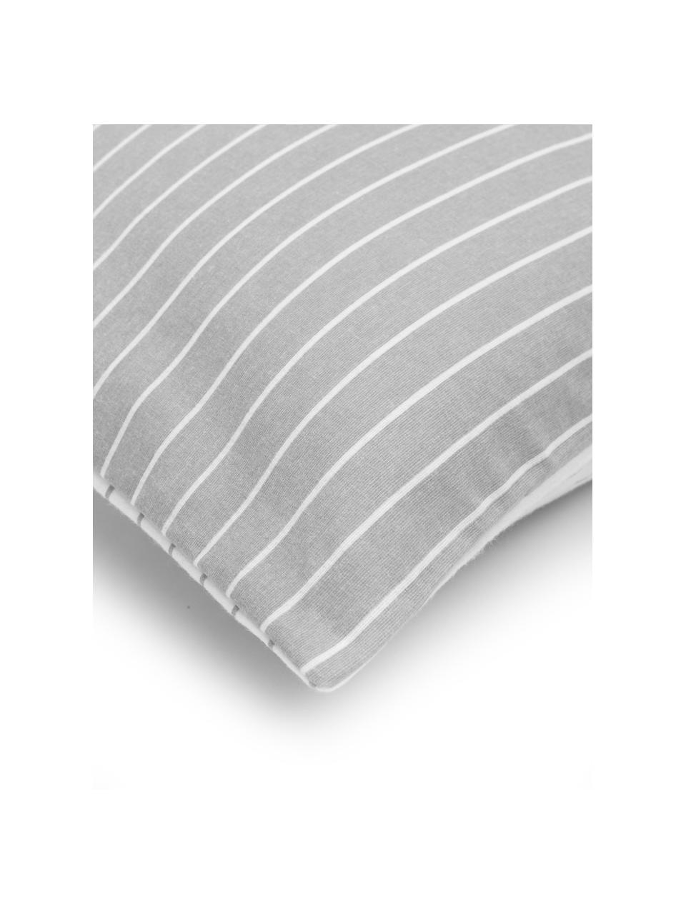 Gestreifte Flanell-Wendekissenbezüge Talin in Grau, 2 Stück, Webart: Flanell Flanell ist ein k, Grau, Weiss, B 40 x L 80 cm