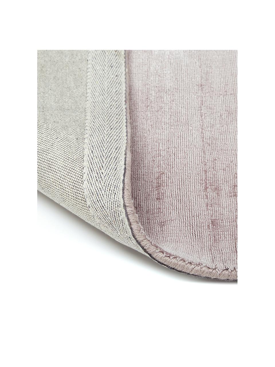 Tappeto in viscosa tessuto a mano Jane, Retro: 100% cotone, Lilla, Larg. 80 x Lung. 150 cm (taglia XS)