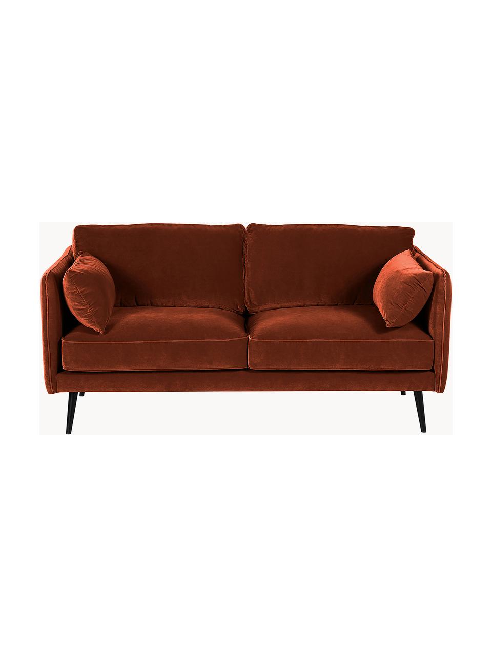 Samt-Sofa Paola (2-Sitzer) mit Holz-Füßen, Bezug: Samt (Polyester) Der stra, Gestell: Massives Fichtenholz, Spa, Füße: Lackiertes Fichtenholz, F, Samt Rostrot, B 179 x T 95 cm