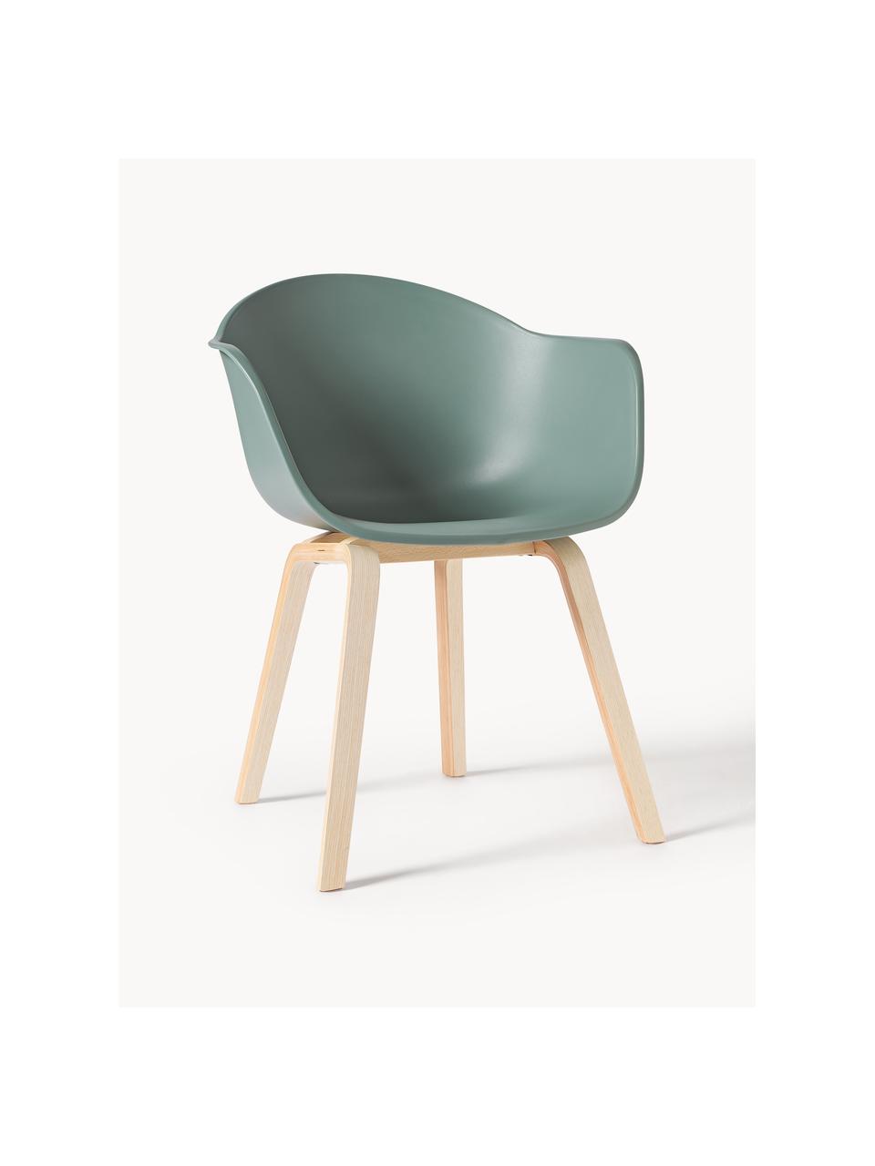 Silla con reposabrazos de plástico Claire, Asiento: plástico, Patas: madera con chapado en mad, Verde salvia, madera de haya, An 60 x F 54 cm