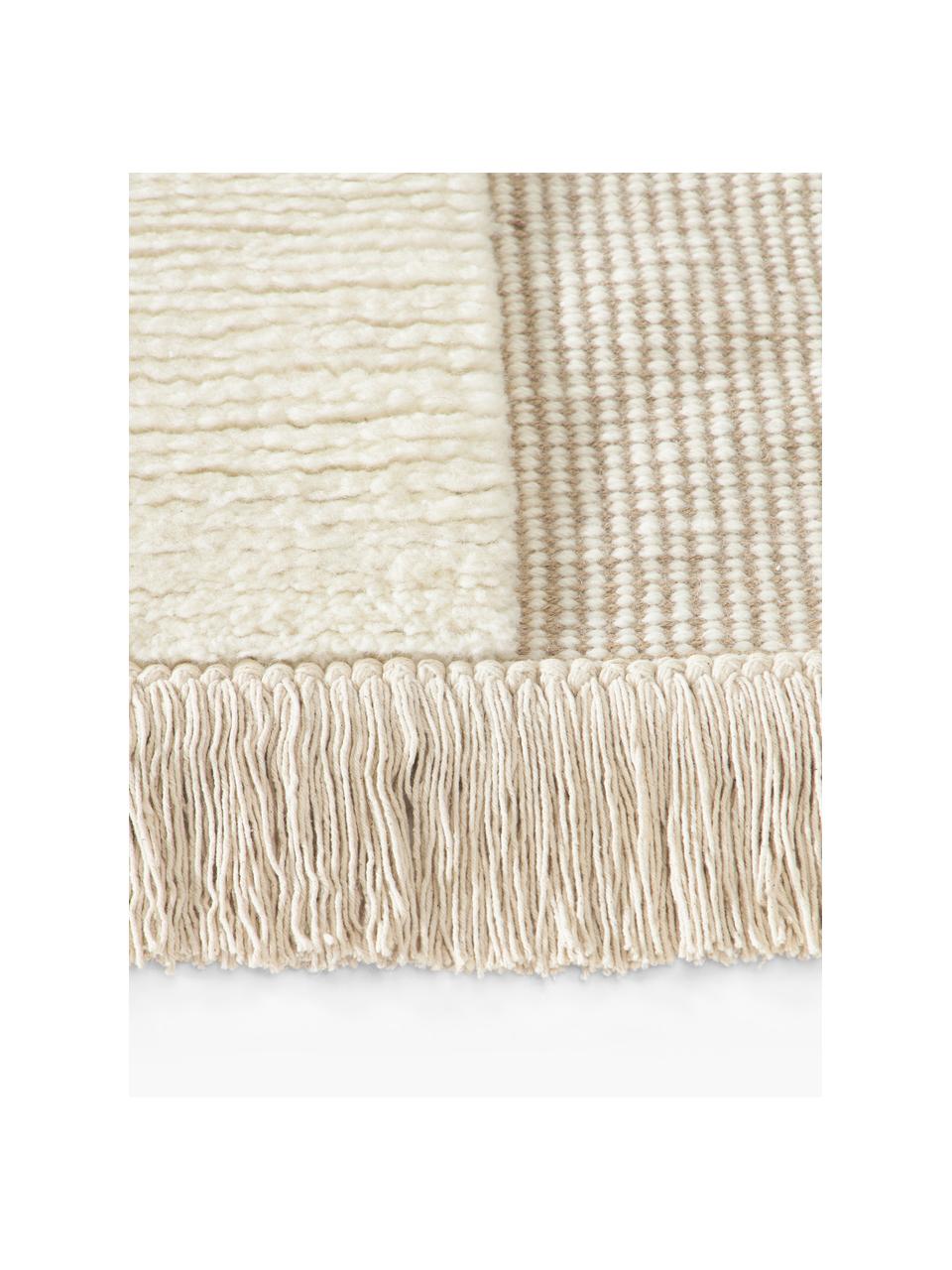 Handgeweven vloerkleed Laine met hoog-laag patroon en franjes, 57% wol (RWS-gecertificeerd), 35% jute, 8% katoen, Beige, crèmewit, B 120 x L 180 cm (maat S)
