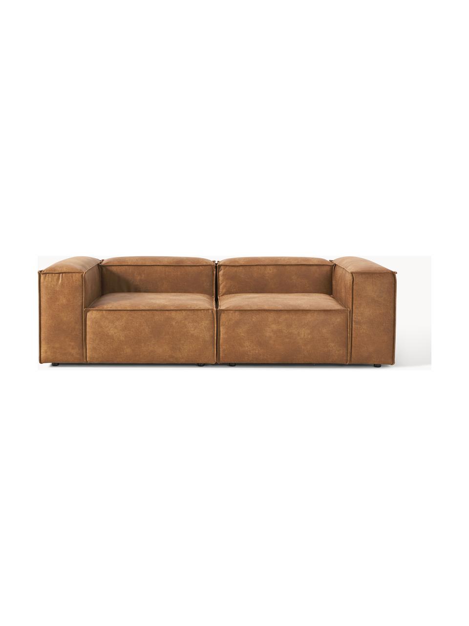 Modulaire bank Lennon (3-zits) van gerecycled leer, Bekleding: gerecycled leer (70% leer, Frame: massief hout, multiplex, Poten: kunststof Dit product is , Leer bruin, B 238 x D 119 cm