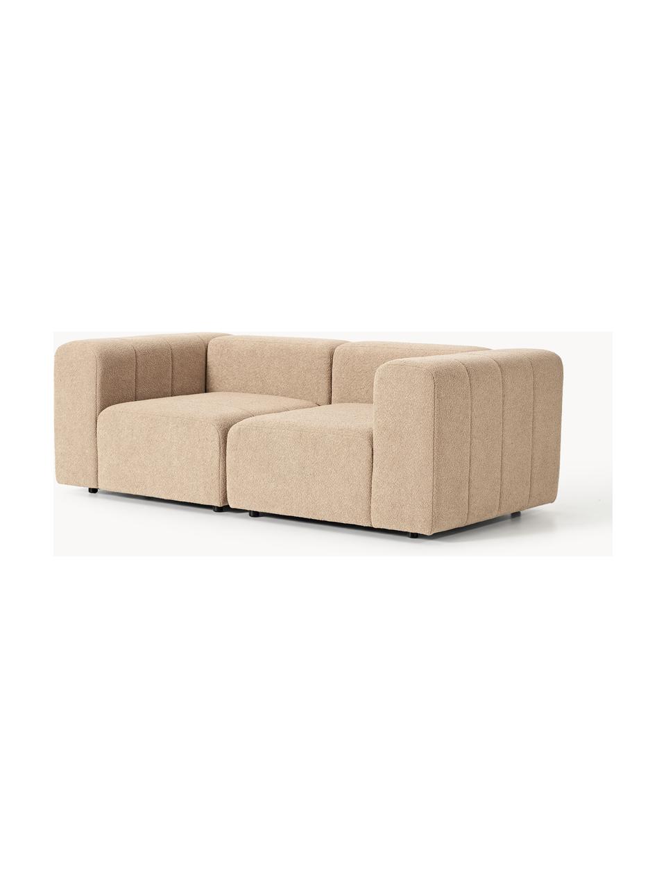 Divano componibile 3 posti in bouclé Lena, Rivestimento: bouclé (93% poliestere, 6, Struttura: legno di faggio, truciola, Piedini: plastica, Bouclé beige, Larg. 211 x Prof. 106 cm