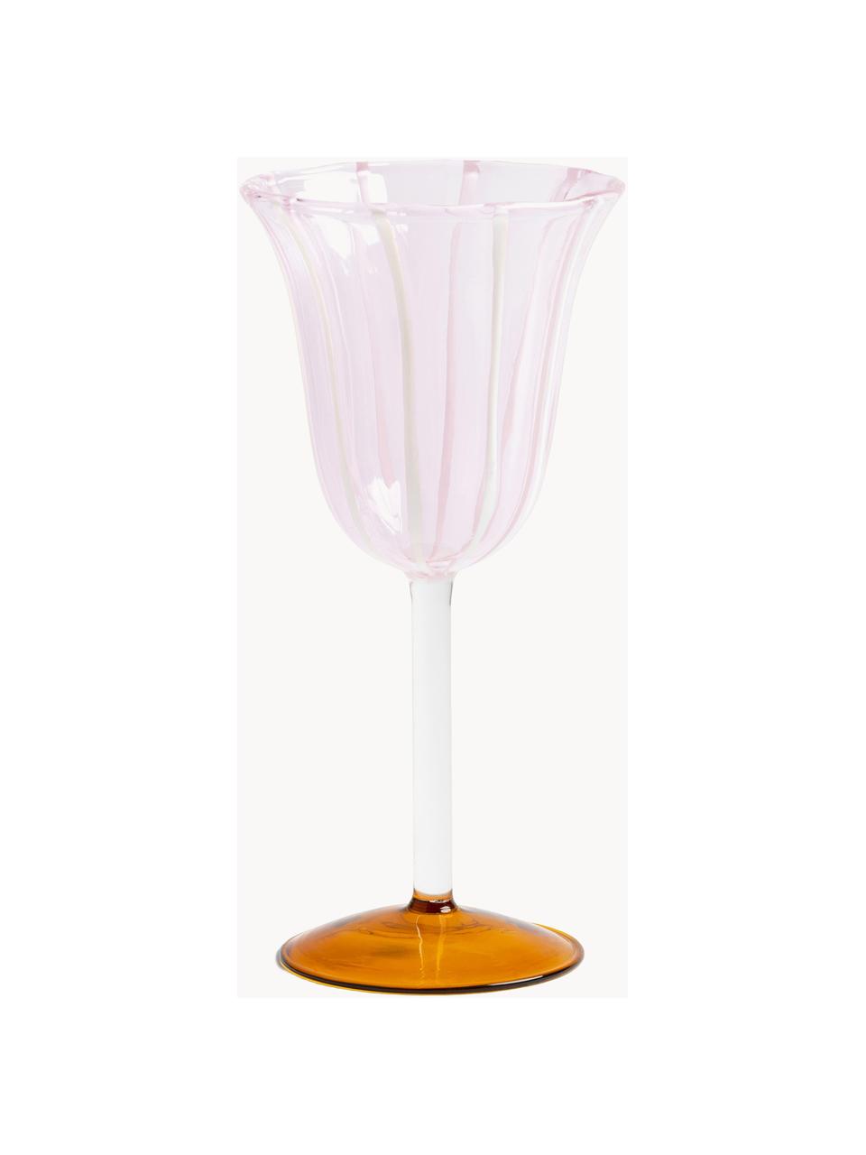 Verres à vin faits main en verre borosilicaté Eve, 2 pièces, Verre borosilicate

Découvrez la polyvalence du verre borosilicaté pour votre maison ! Ce matériau de haute qualité, fiable et robuste, se distingue par une résistance exceptionnelle à la chaleur, ce qui le rend idéal pour votre thé ou café chaud. Par rapport au verre traditionnel, le verre borosilicaté est plus résistant aux fissures et aux bris, en faisant un compagnon sûr pour votre intérieur, Rose pâle, transparent, orange, Ø 9 x haut. 18 cm, 180 ml