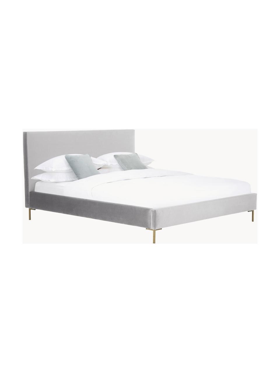 Cama tapizada en terciopelo Peace, Tapizado: terciopelo de poliéster R, Estructura: madera de pino maciza con, Patas: metal Este producto está , Terciopelo gris claro, An 140 x L 200 cm