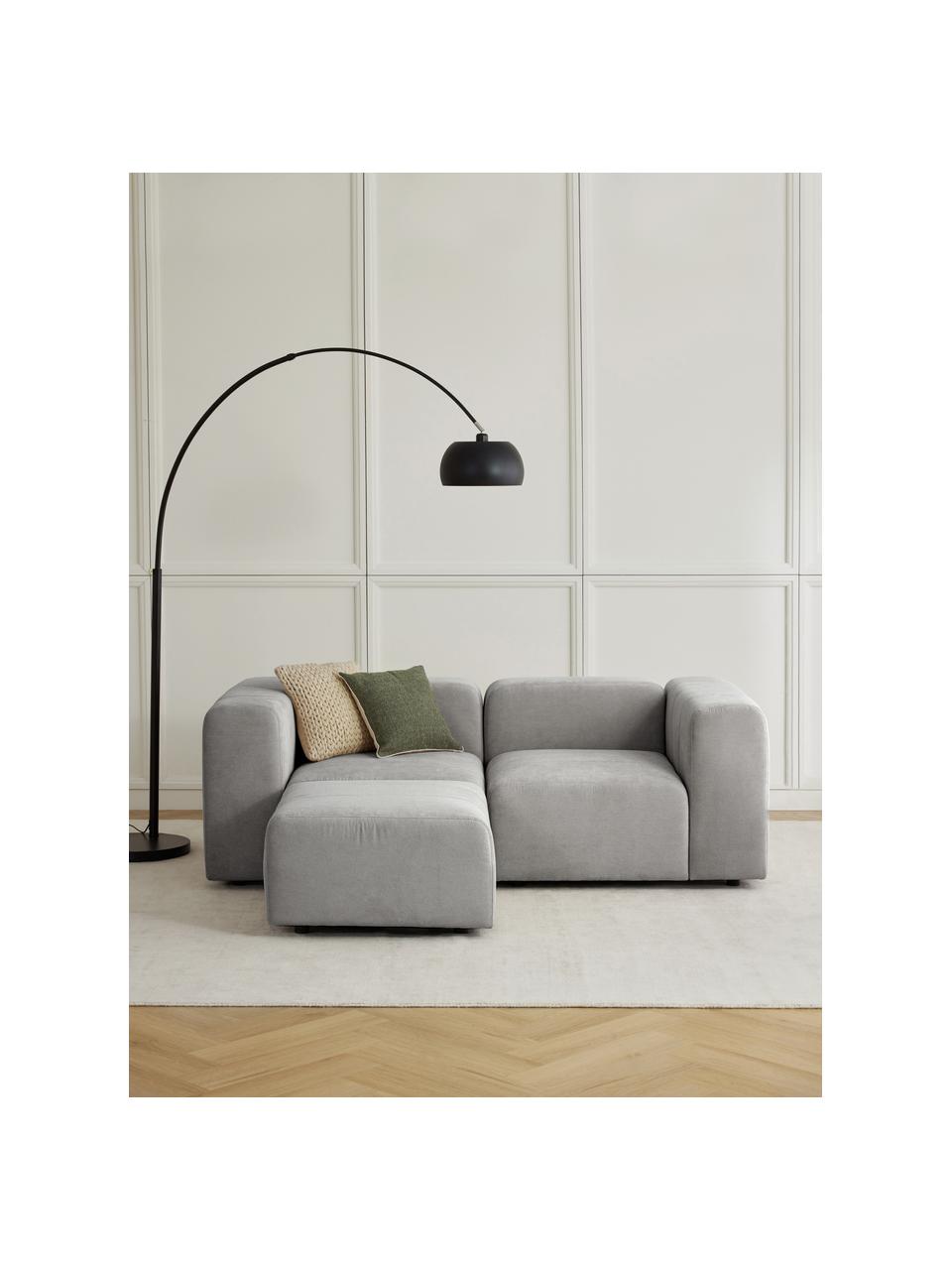 Modulaire bank Lena (3-zits) met poef, Bekleding: geweven stof (88% polyest, Frame: grenenhout, multiplex, ha, Poten: kunststof, Geweven stof lichtgrijs, B 209 x D 181 cm