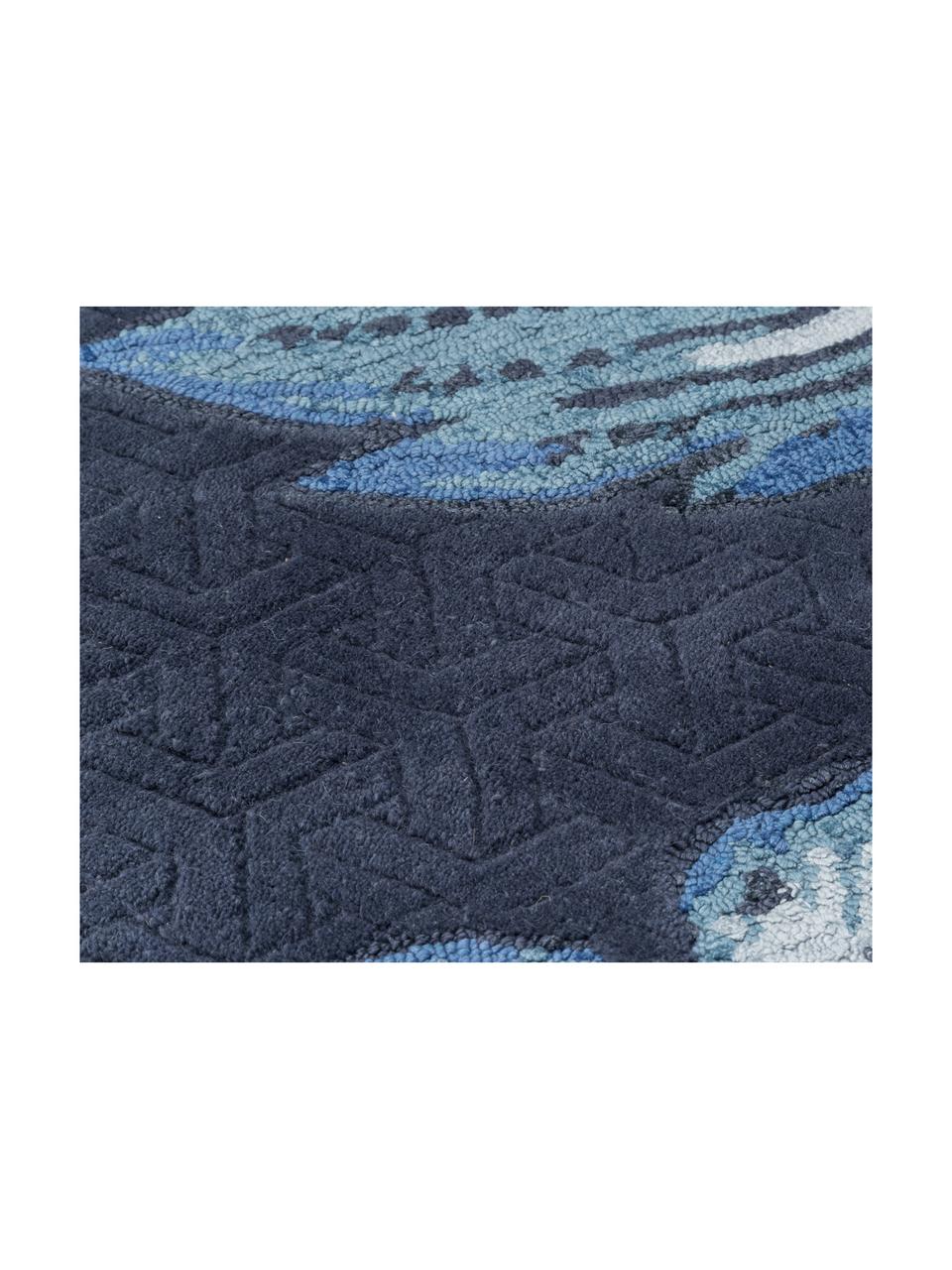 Handgetufte wollen vloerkleed Fabled, Bovenzijde: 60% wol, 40% viscose, Onderzijde: katoen met latex bekleed, Blauwtinten, 120 x 180 cm