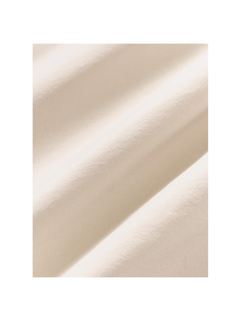 Gewaschener Baumwoll-Bettdeckenbezug Darlyn, 100 % Baumwolle
Fadendichte 150, Standard Qualität

Bettwäsche aus Baumwolle fühlt sich auf der Haut angenehm weich an, nimmt Feuchtigkeit gut auf und eignet sich für Allergiker.

Durch ein besonderes Waschungsverfahren erhält der Stoff eine robuste, unregelmässige Stonewash-Optik. Ausserdem wird der Stoff dadurch weich und geschmeidig im Griff und erhält eine natürliche Knitter-Optik, die kein Bügeln erfordert und Gemütlichkeit ausstrahlt.

Das in diesem Produkt verwendete Material ist schadstoffgeprüft und zertifiziert nach STANDARD 100 by OEKO-TEX®, 4265CIT, CITEVE, Beige, B 200 x L 200 cm